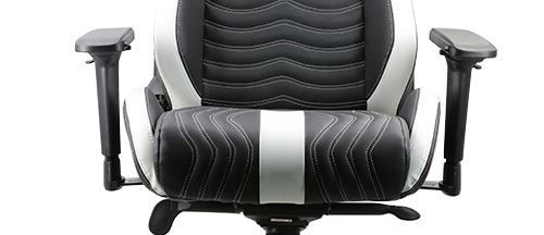 gaming chair1.jpg gaming chair1.jpg